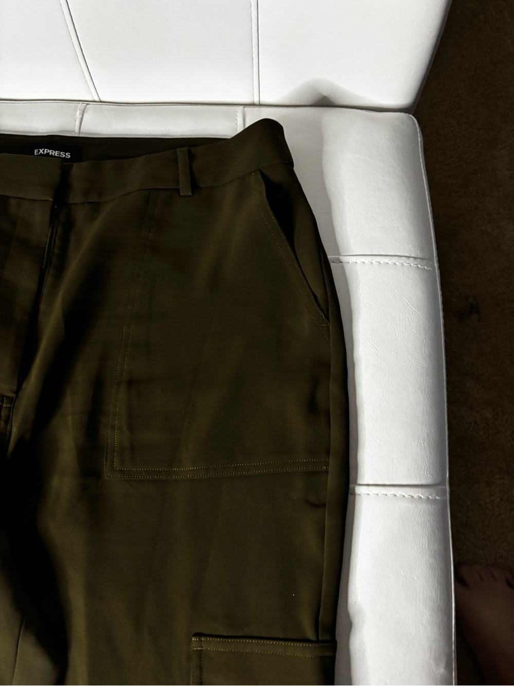 Express Olive Wide Leg Cargo Pants - Picture 6 of 8